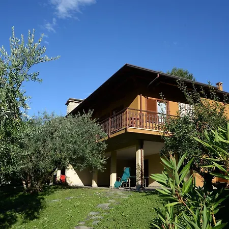 Villa Iseolakerental - Retro *