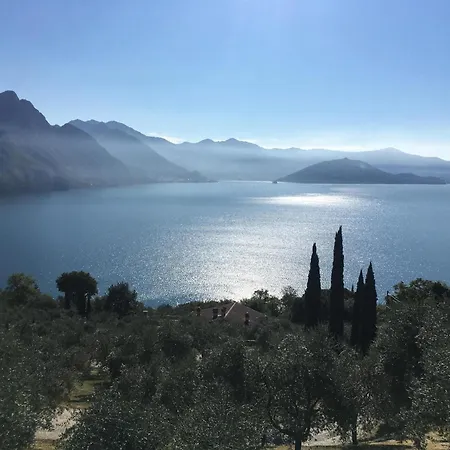 Iseolakerental - Retro Villa Riva di Solto
